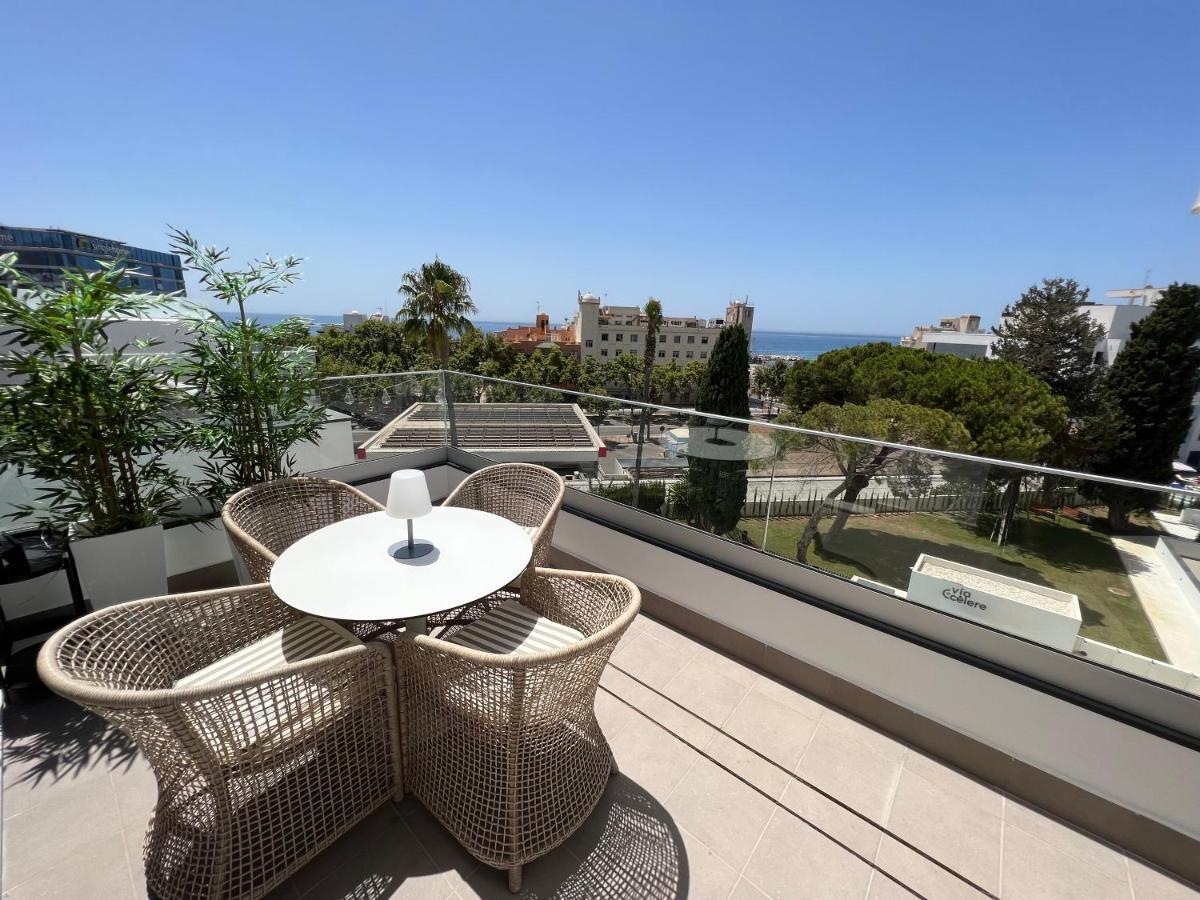 New Build Modern Ap 4 Min Walk To The And Old Town Appartement